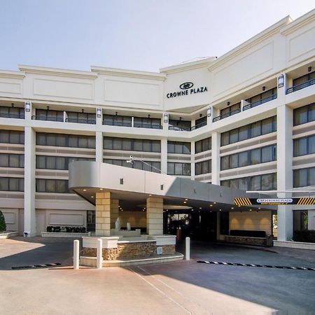 Crowne Plaza Executive Center Baton Rouge By Ihg Hotel Exterior photo